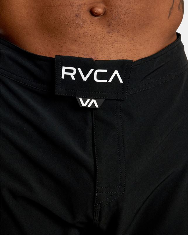 Clothing V84B856 black RVCA Men Fight Scrapper Elastic Waist Walkshorts 15